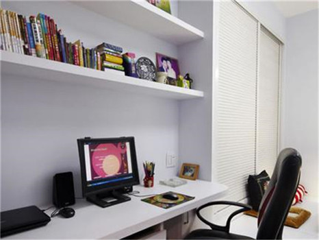 您家有小小的書房嗎？是怎么樣的呢？