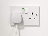 裝修百科：室內(nèi)電源插座距離地面多高比較合適呢？